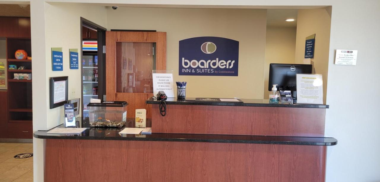 Boarders Inn & Suites By Cobblestone Hotels - Broken Bow Exterior photo