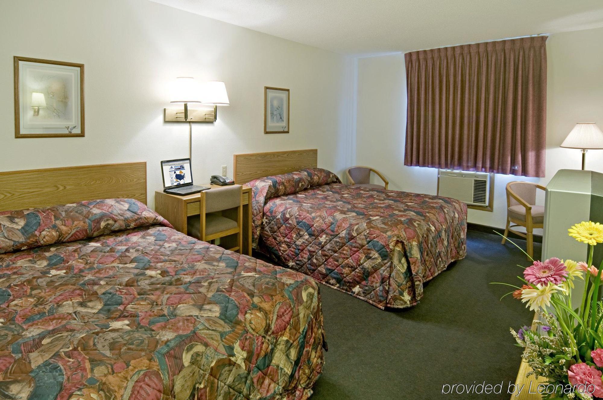 Boarders Inn & Suites By Cobblestone Hotels - Broken Bow Room photo