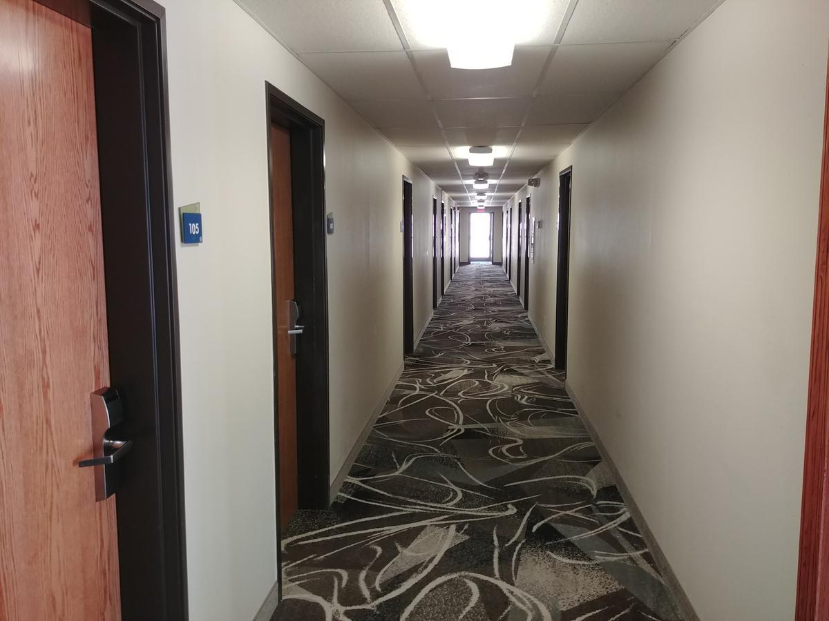 Boarders Inn & Suites By Cobblestone Hotels - Broken Bow Exterior photo