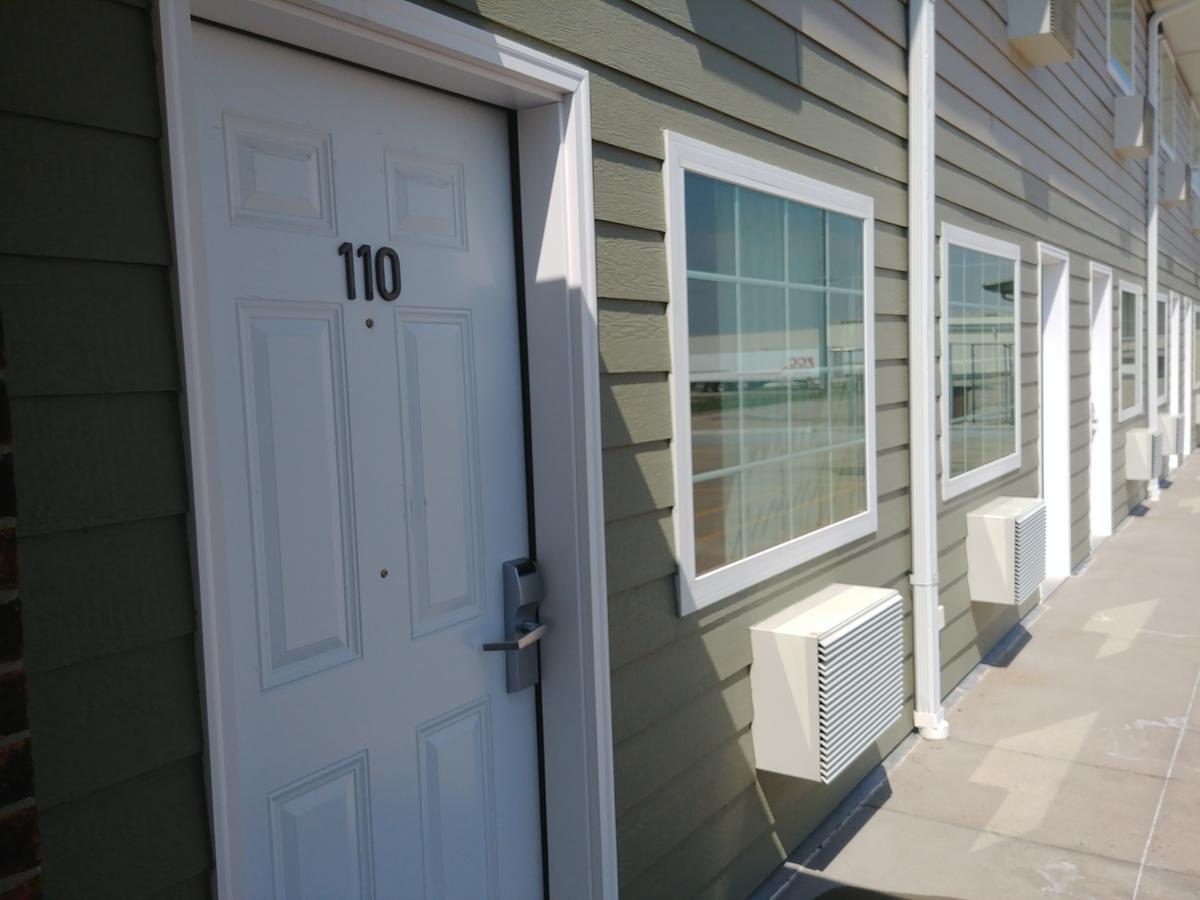 Boarders Inn & Suites By Cobblestone Hotels - Broken Bow Exterior photo